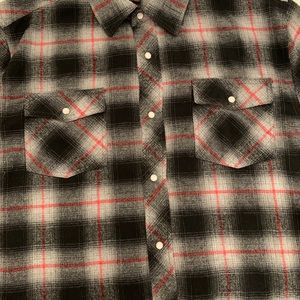 Western Outdoor Casuals Plaid Flannel Long Sleeve shirt. Size L